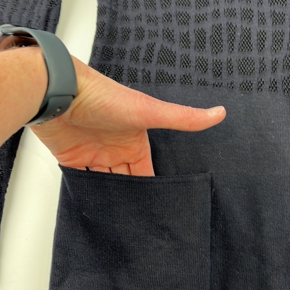 Vintage Escada classic navy blue cardigan - Picture 6 of 11